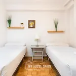 Myhousespain - Piso Amplio En El Centro De Apartament