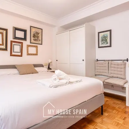Myhousespain - Piso Amplio En El Centro De Apartmán